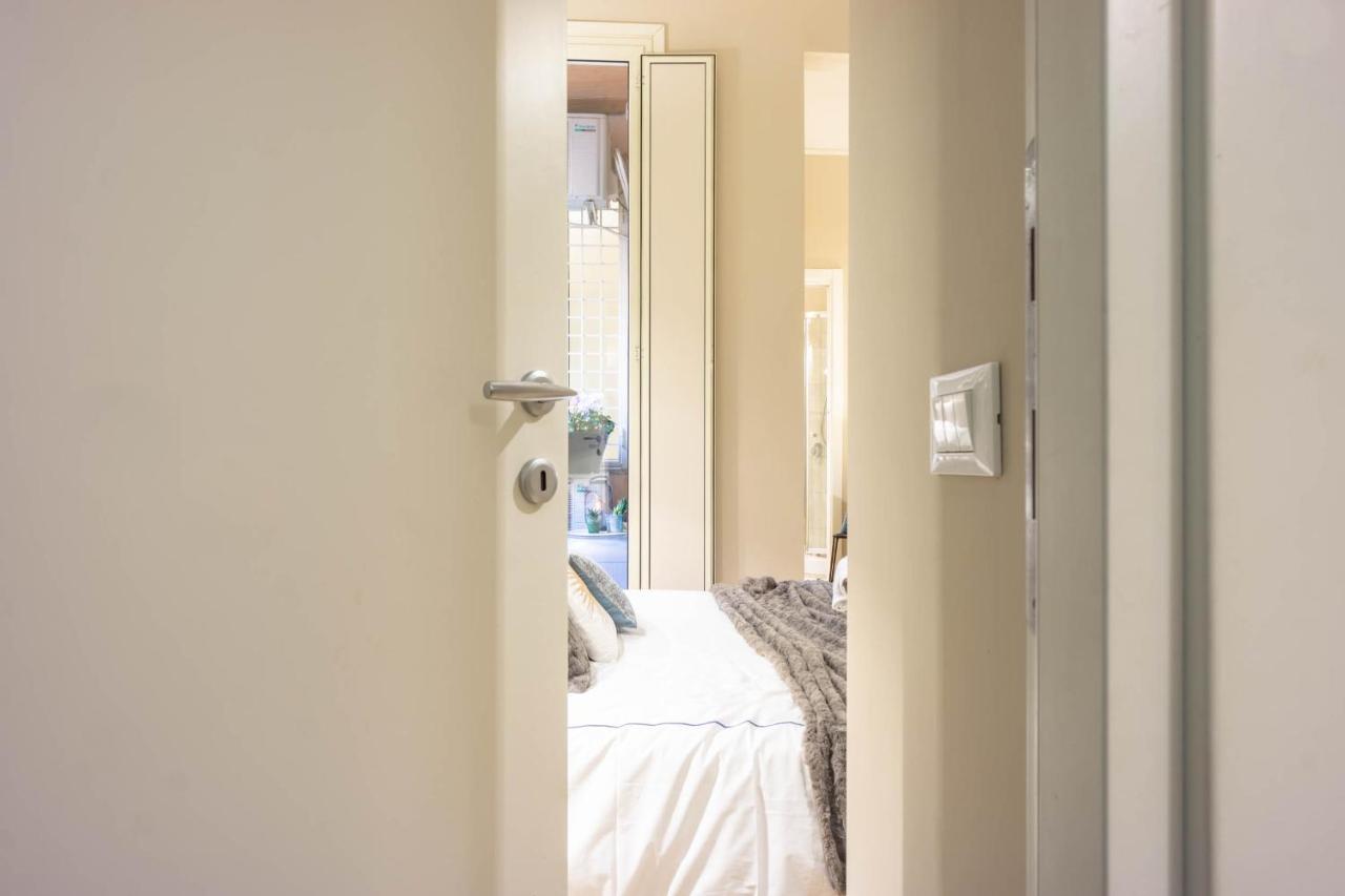 Private Apartment Colosseum โรม ภายนอก รูปภาพ